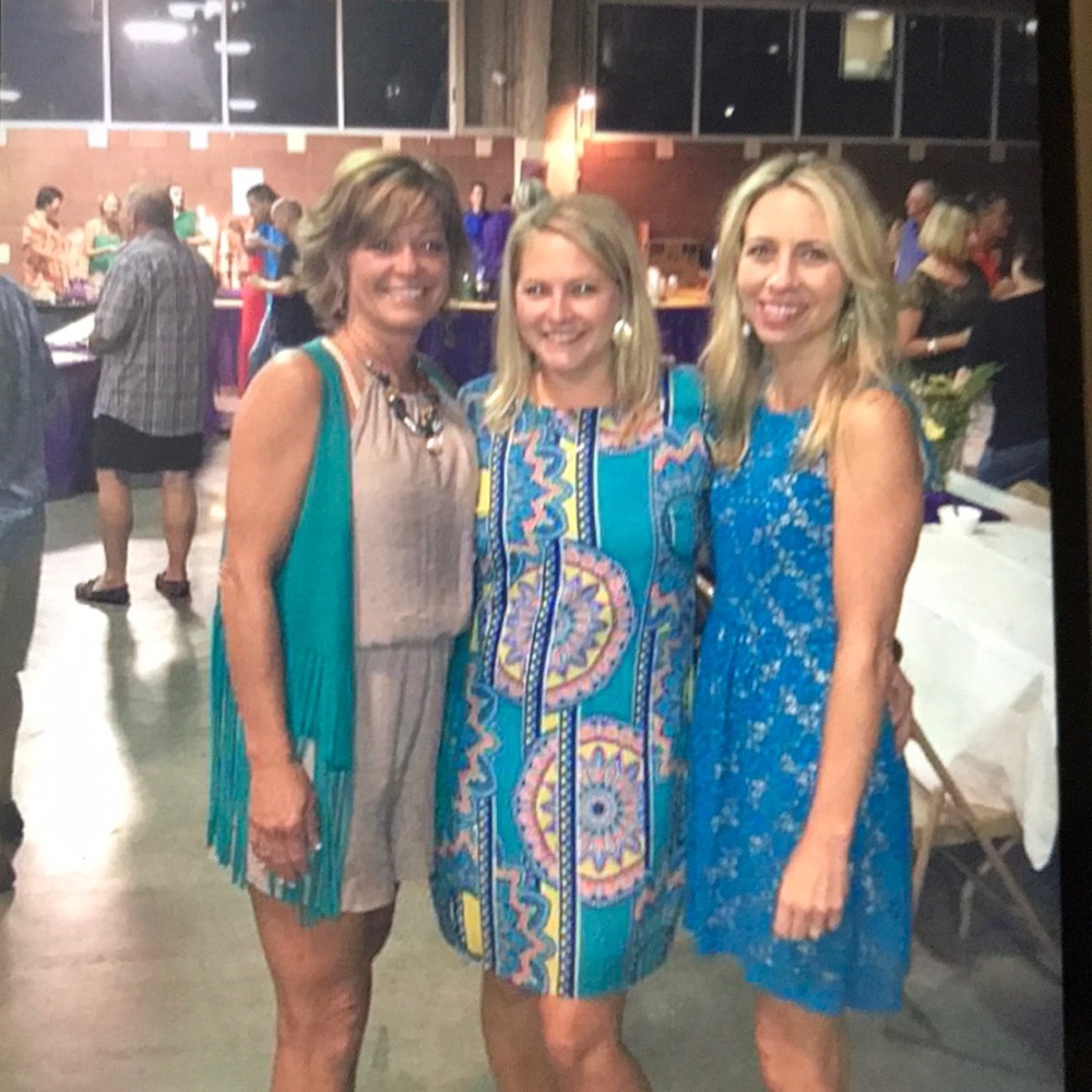 SWEETEST LITTLE CROCHET DRESS - Picture 6 of 7